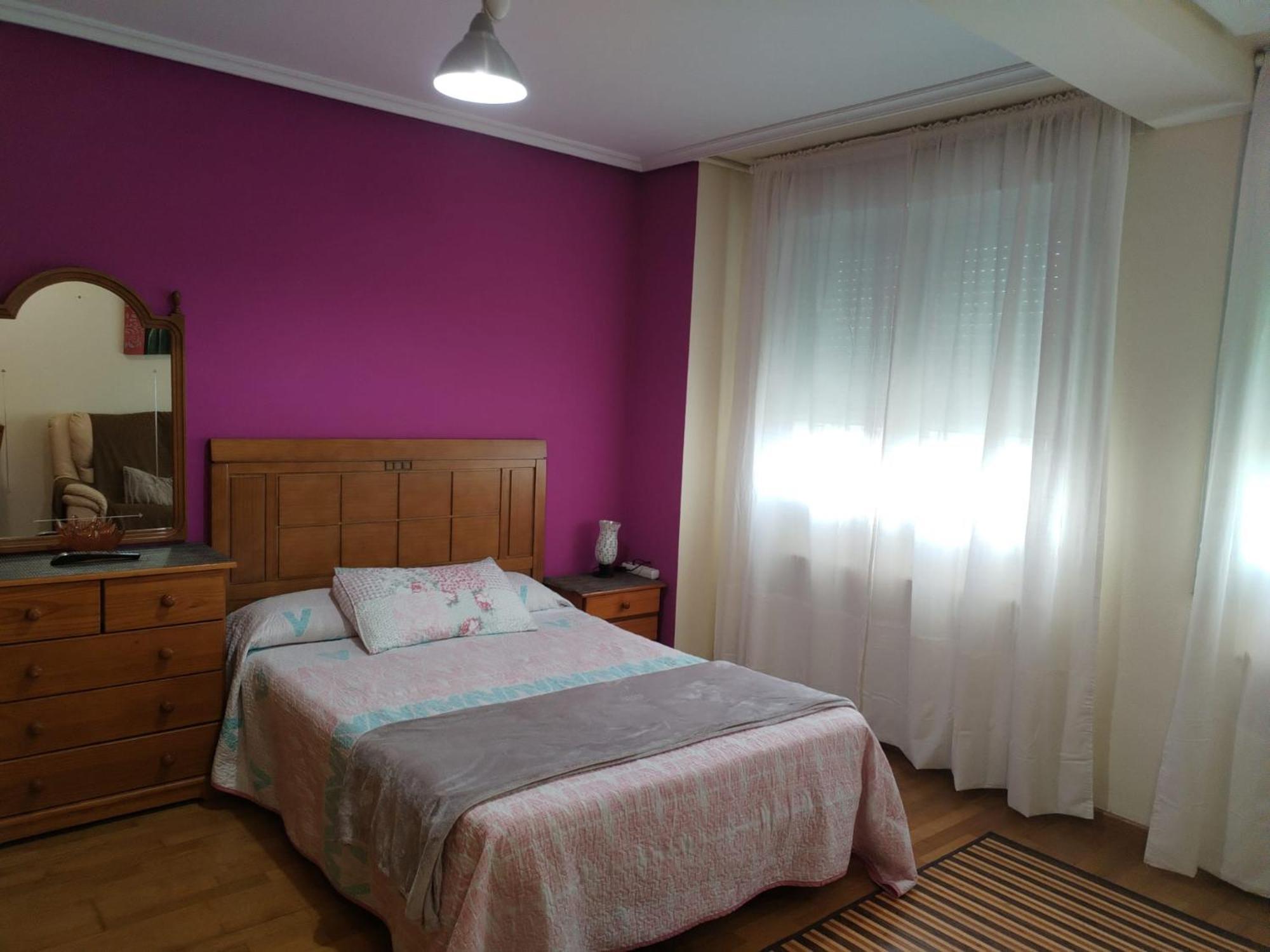 Chevere Violeta Apartamento Oviedo